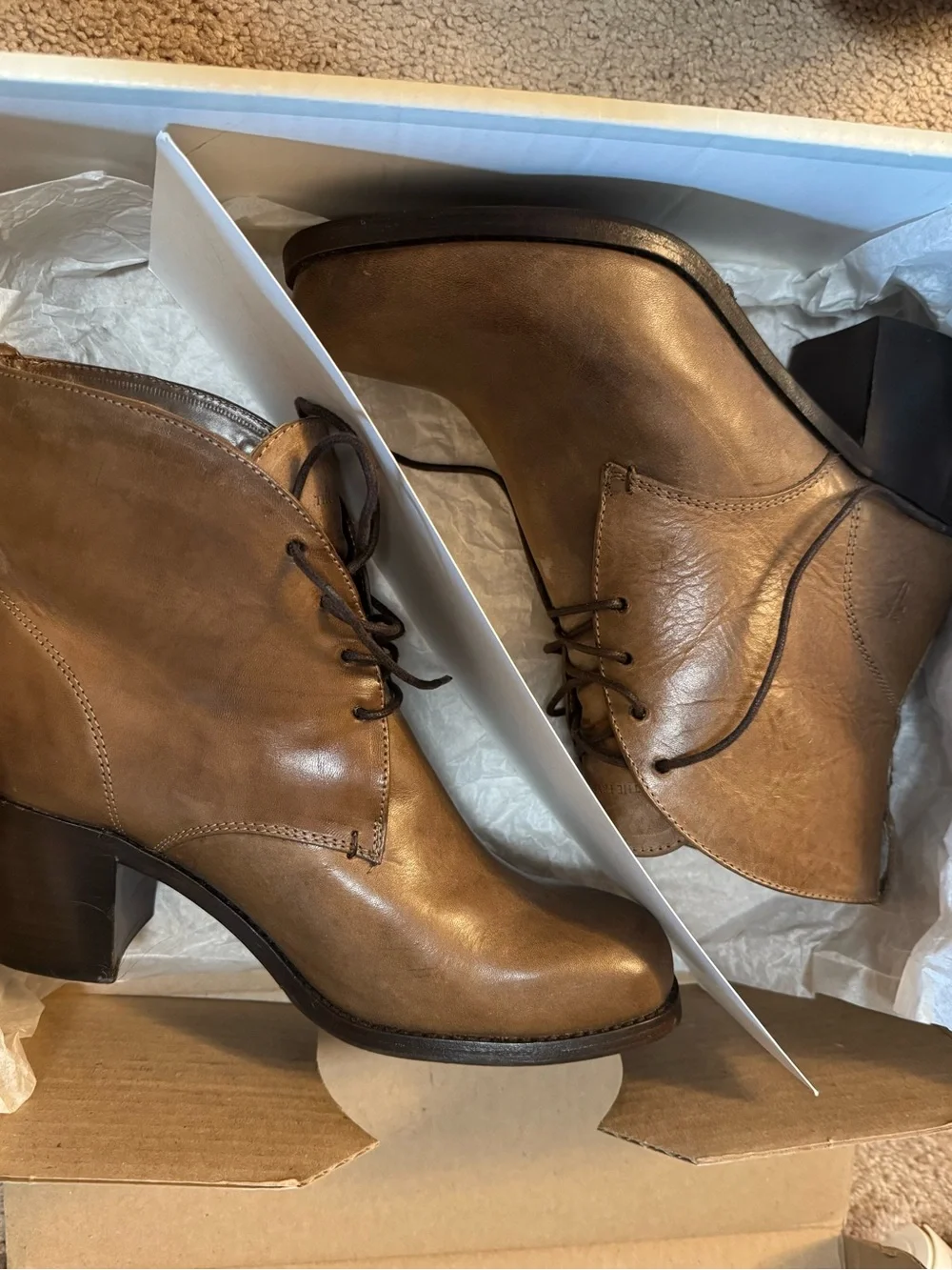 FRYE kendall Women's  Leather Lace-Up Ankle